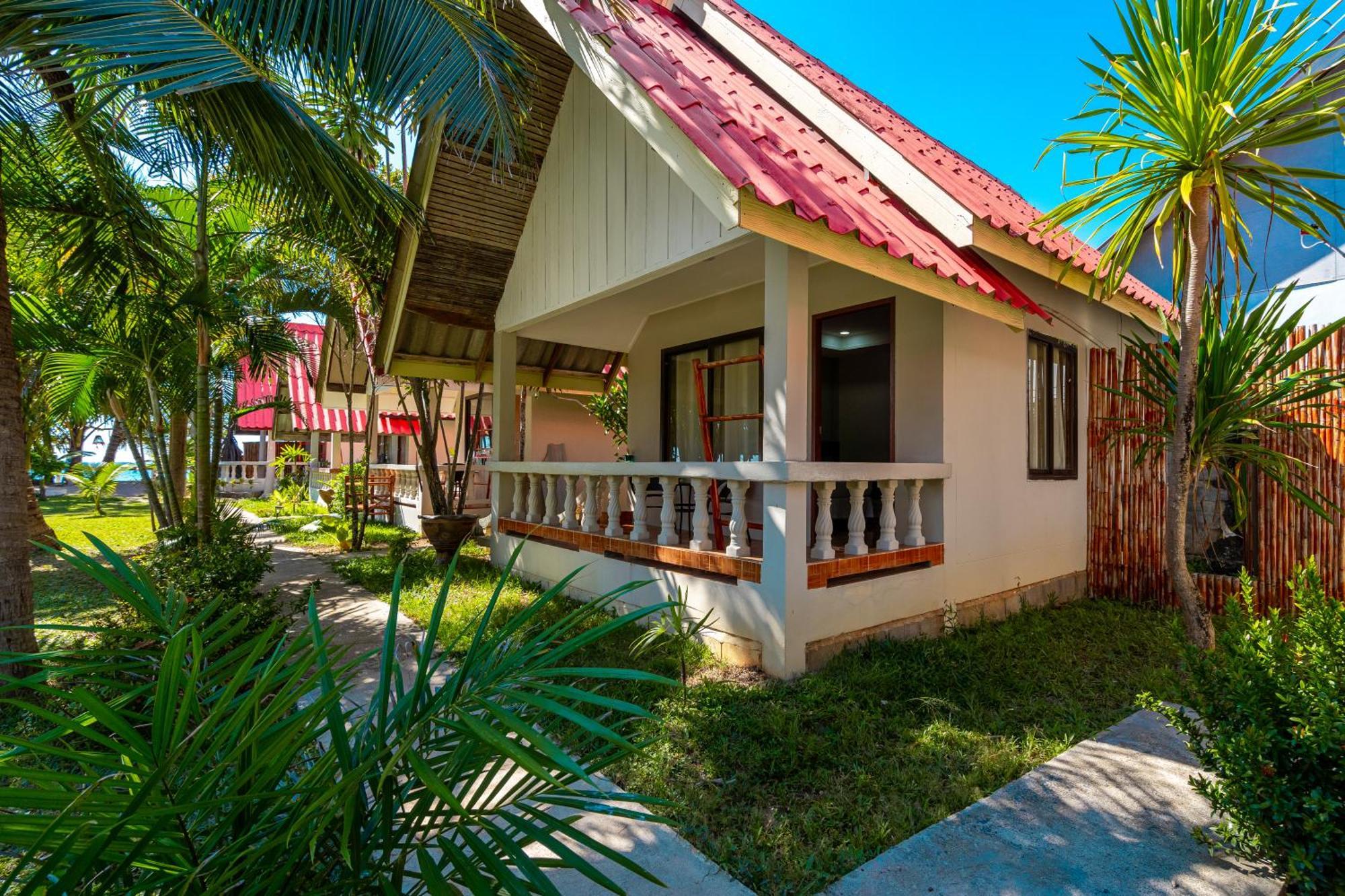 Lanta Beachfront Resort Ko Lanta Extérieur photo