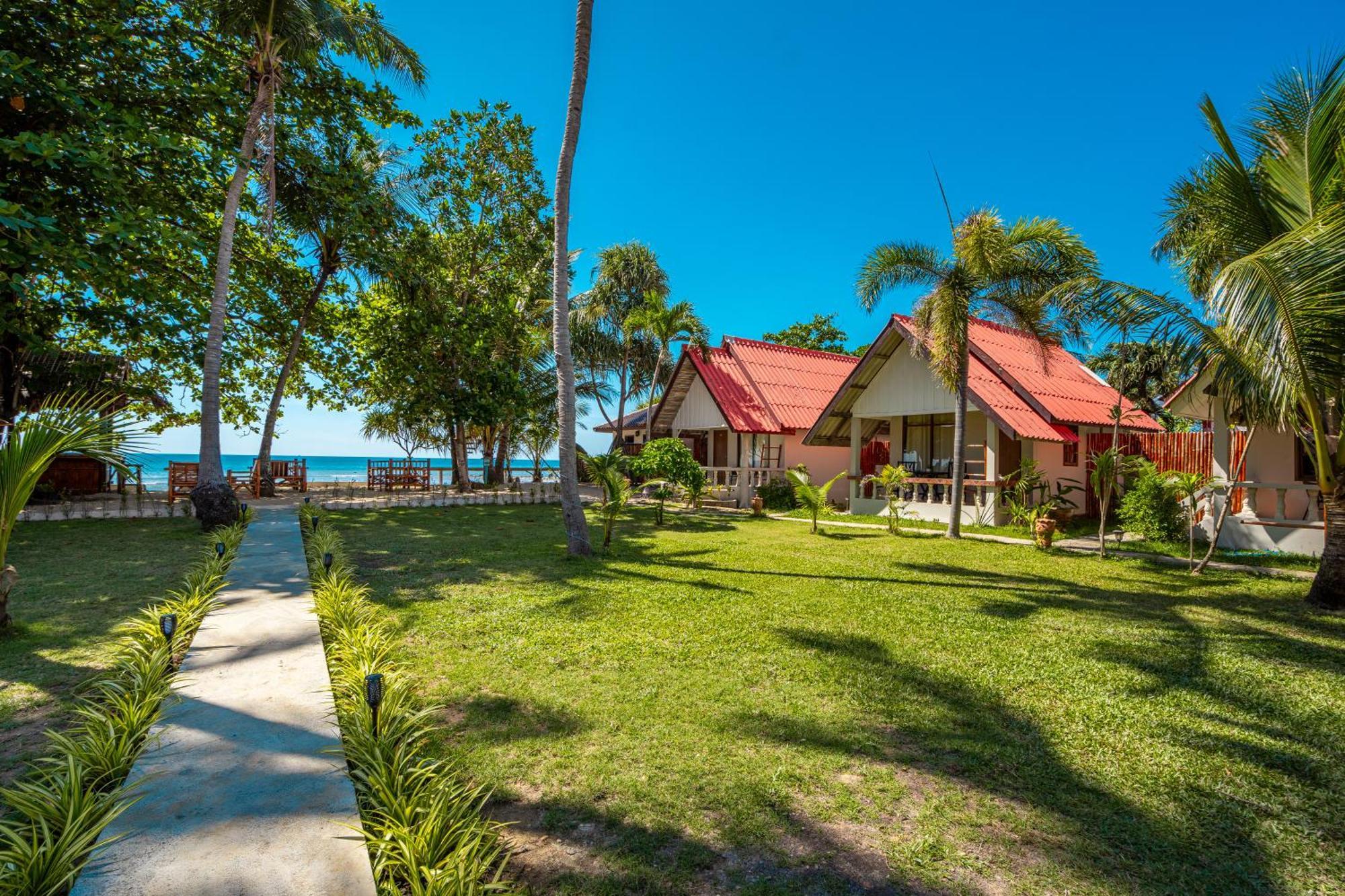 Lanta Beachfront Resort Ko Lanta Extérieur photo