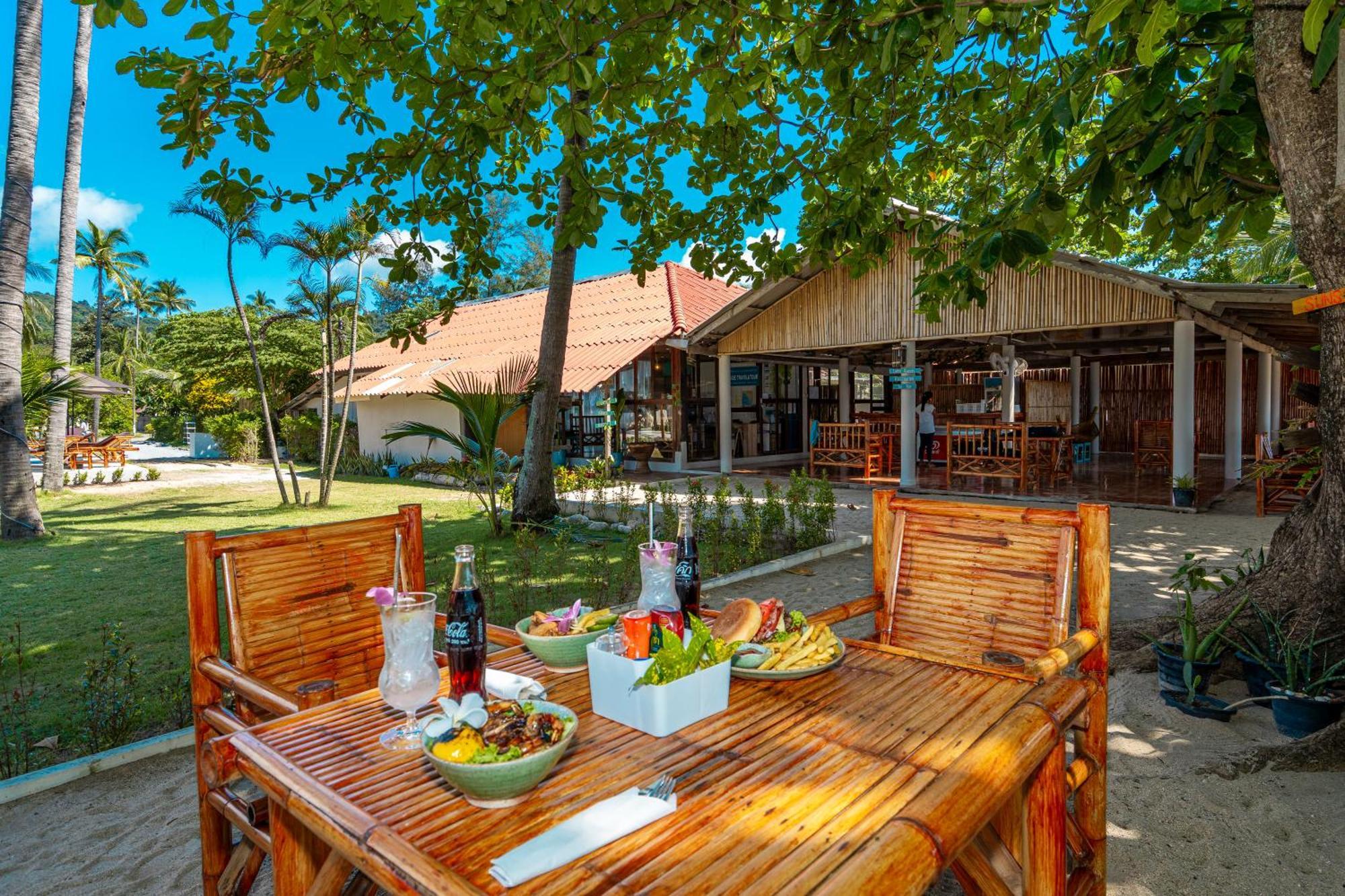 Lanta Beachfront Resort Ko Lanta Extérieur photo