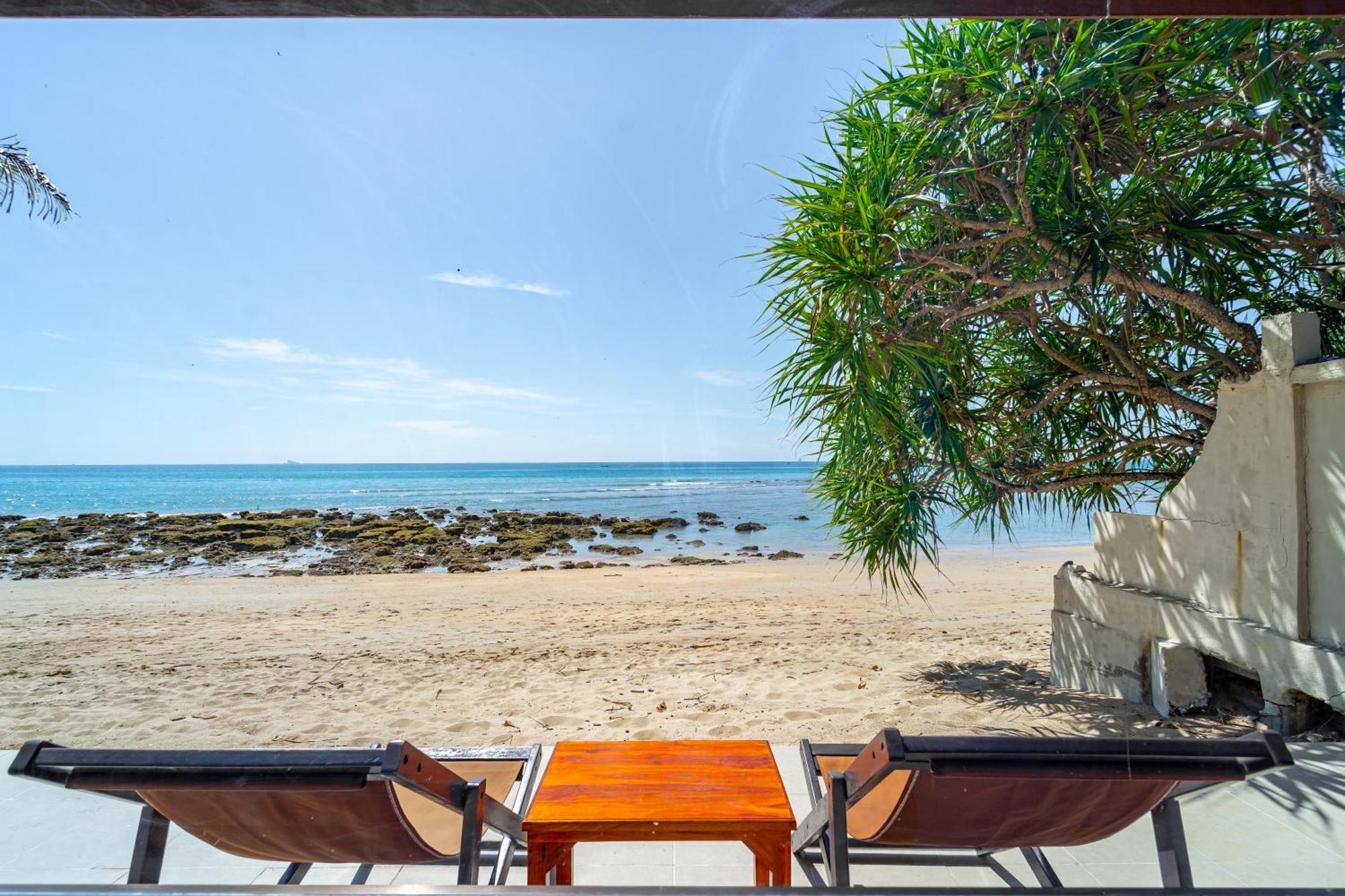 Lanta Beachfront Resort Ko Lanta Extérieur photo